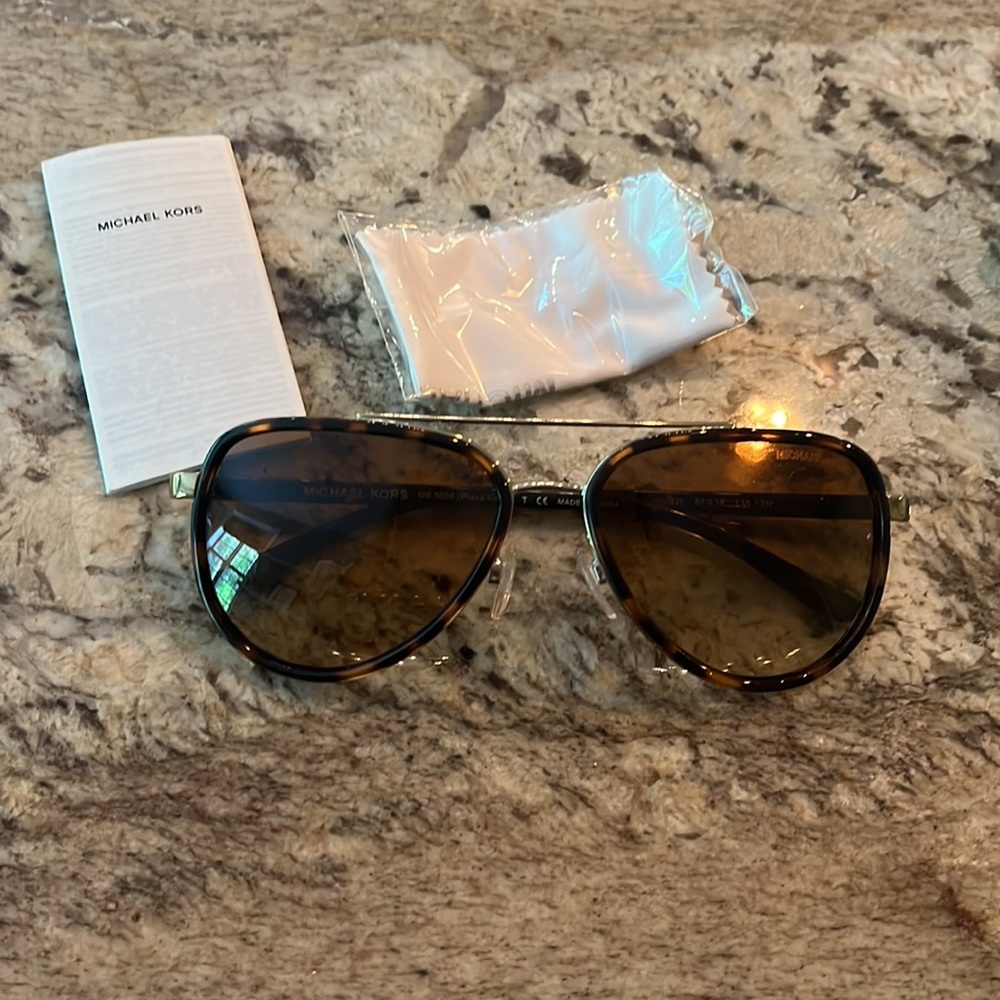 Michael Kors Aviator  tortoise shell sunglasses with case and new cleaning cloth